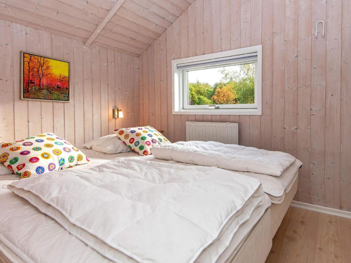 8 Person Holiday Home In Hovborg Exterior foto